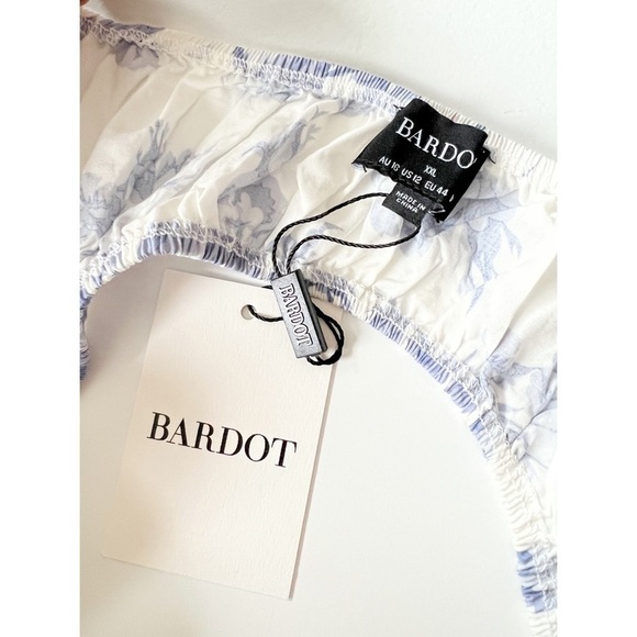 NWT Bardot (Revolve) Eden Mini Dress in Blue Floral Cutout V Neck Open Back 12 - Picture 7 of 10